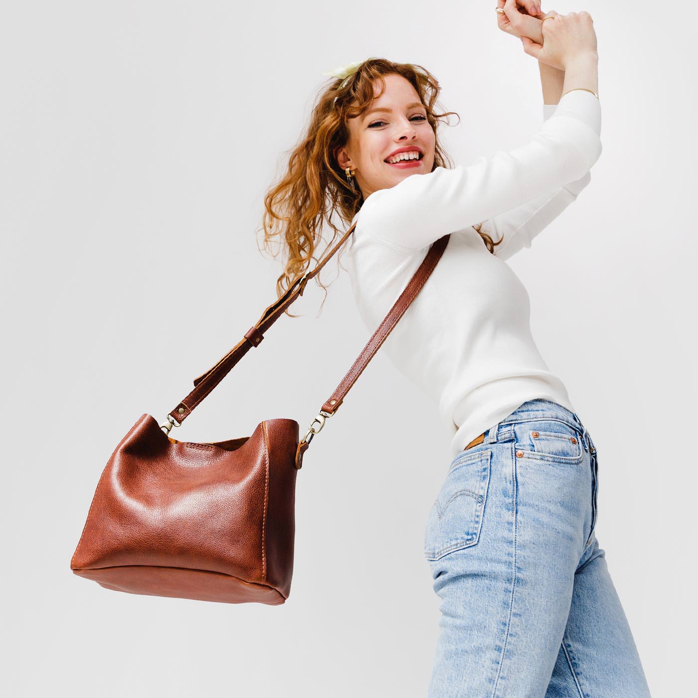 Butterfly Bucket Bag - Image 90