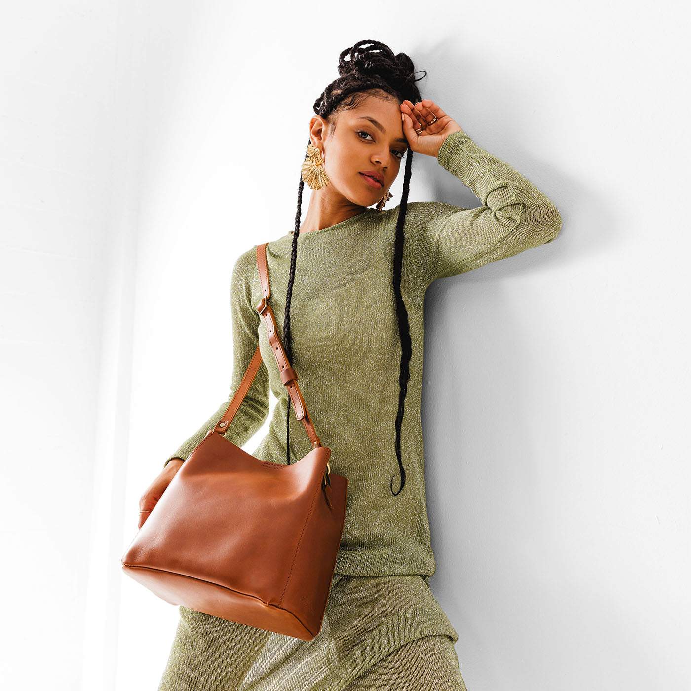 Butterfly Bucket Bag - Image 81